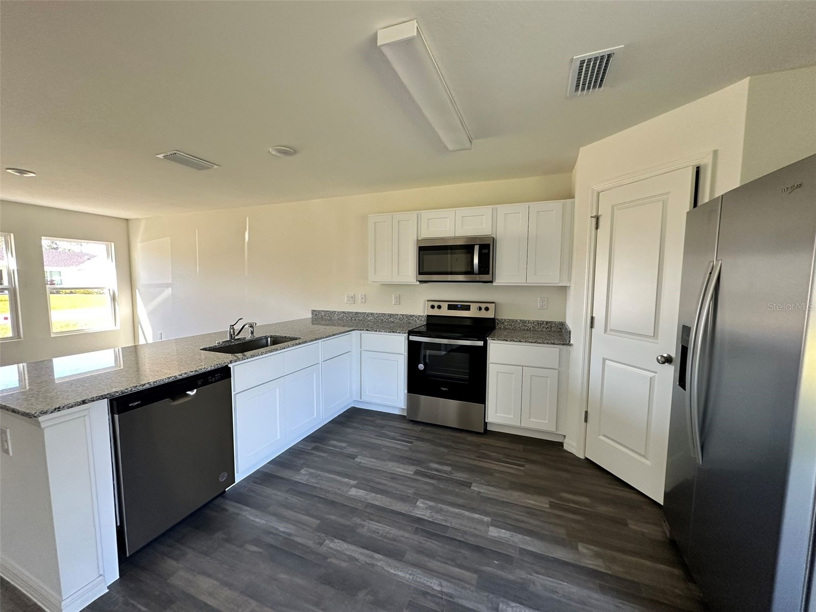 1242 Autumn Street Punta Gorda FL 33980 C7525747 image2