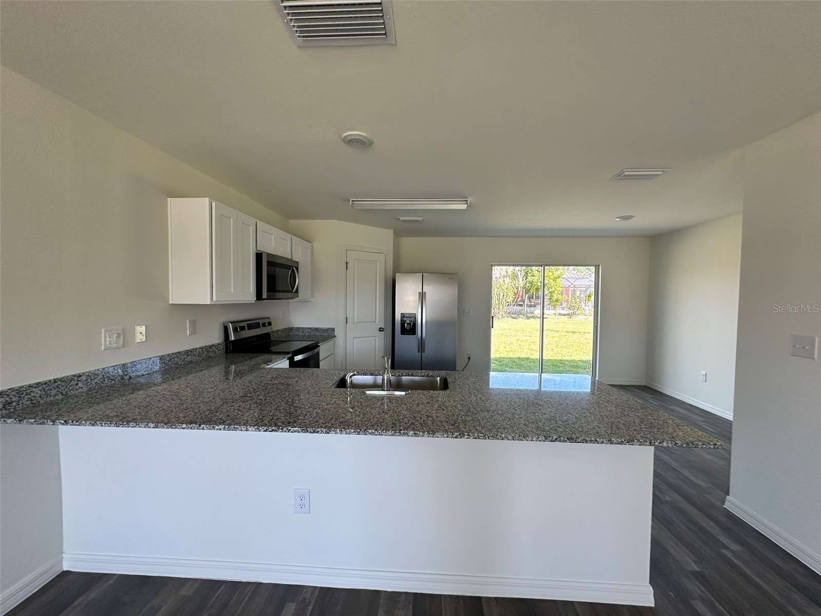1242 Autumn Street Punta Gorda FL 33980 C7525747 image4