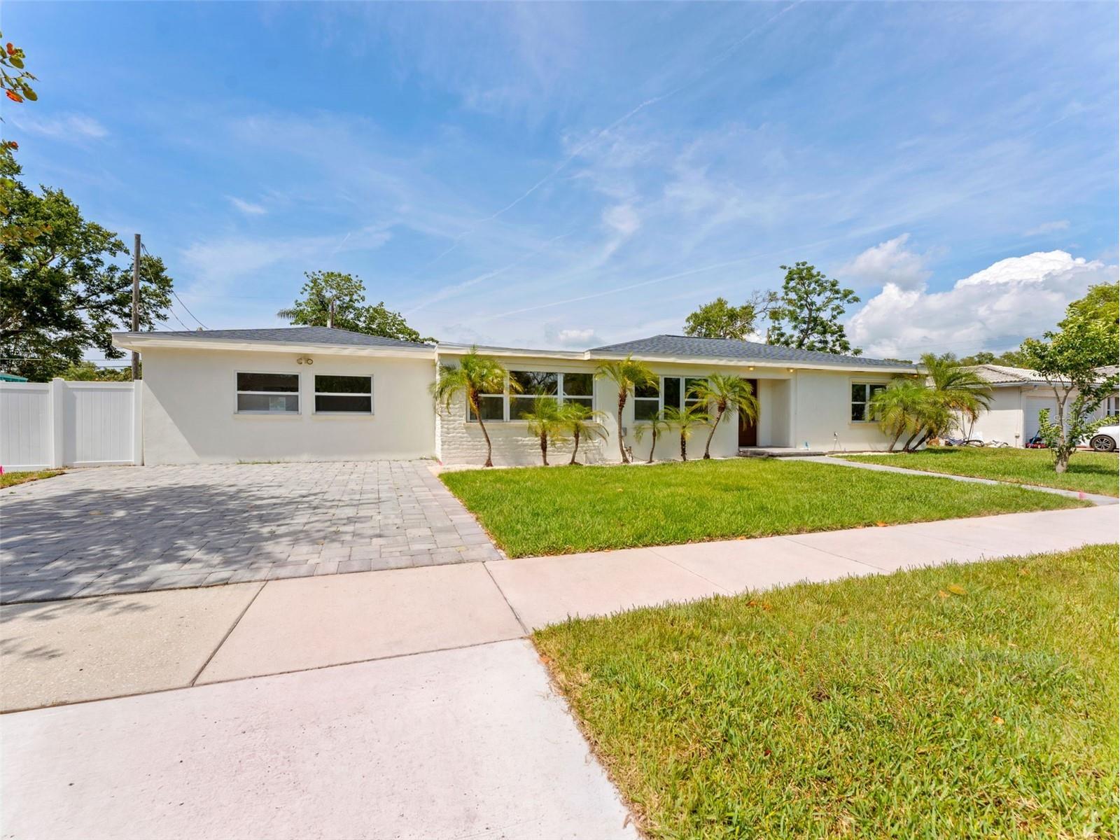 1242 Bermuda Street Clearwater FL 33755 TB8504410 image1