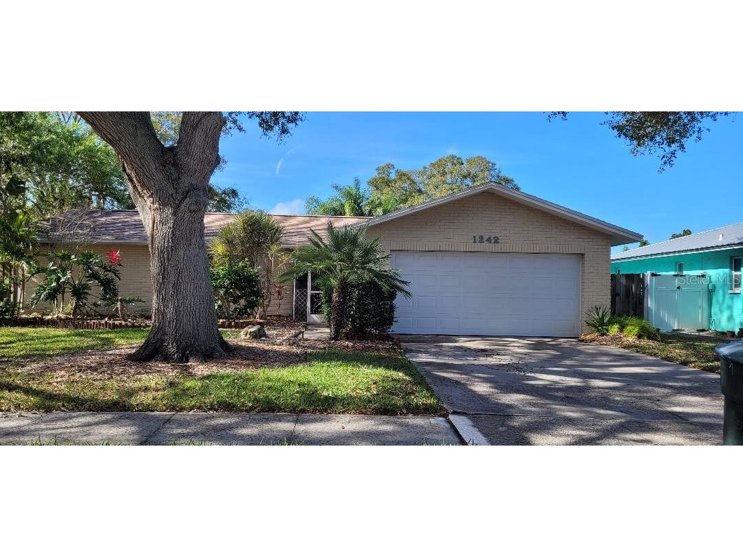 1242 Dinnerbell Lane E Dunedin FL 34698 T3496322 image1