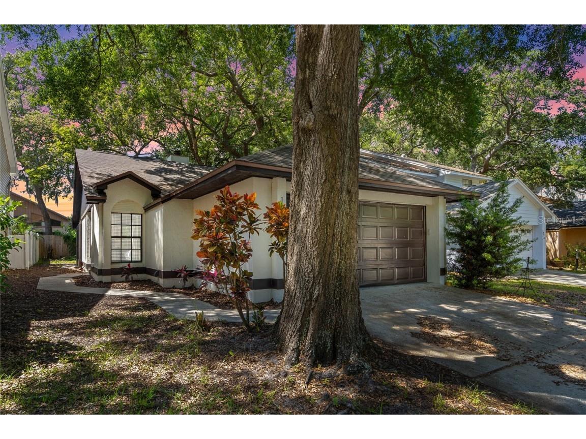 1242 Indian Bluff Drive Apopka FL 32703 O6199588 image1
