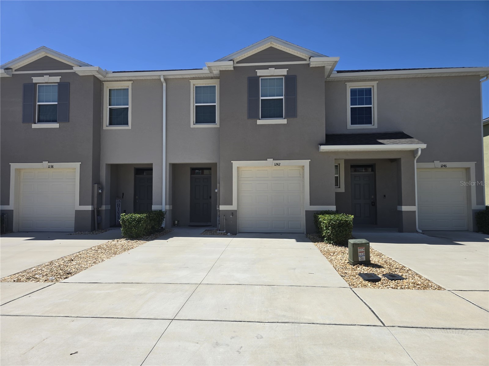 1242 Lido Drive Howey In The Hills FL 34737 O6409022 image1