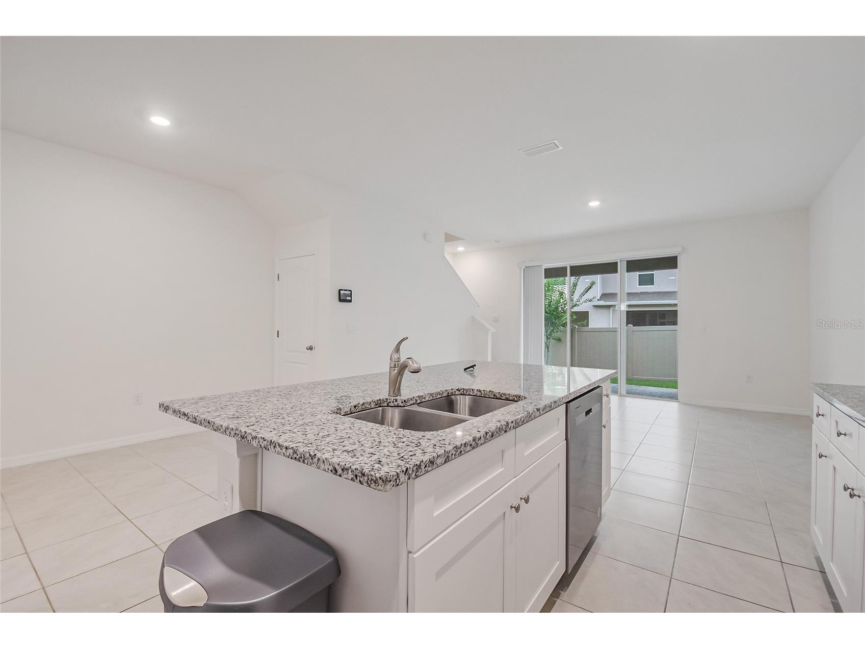 1242 Lido Drive Howey In The Hills FL 34737 O6414117 image15