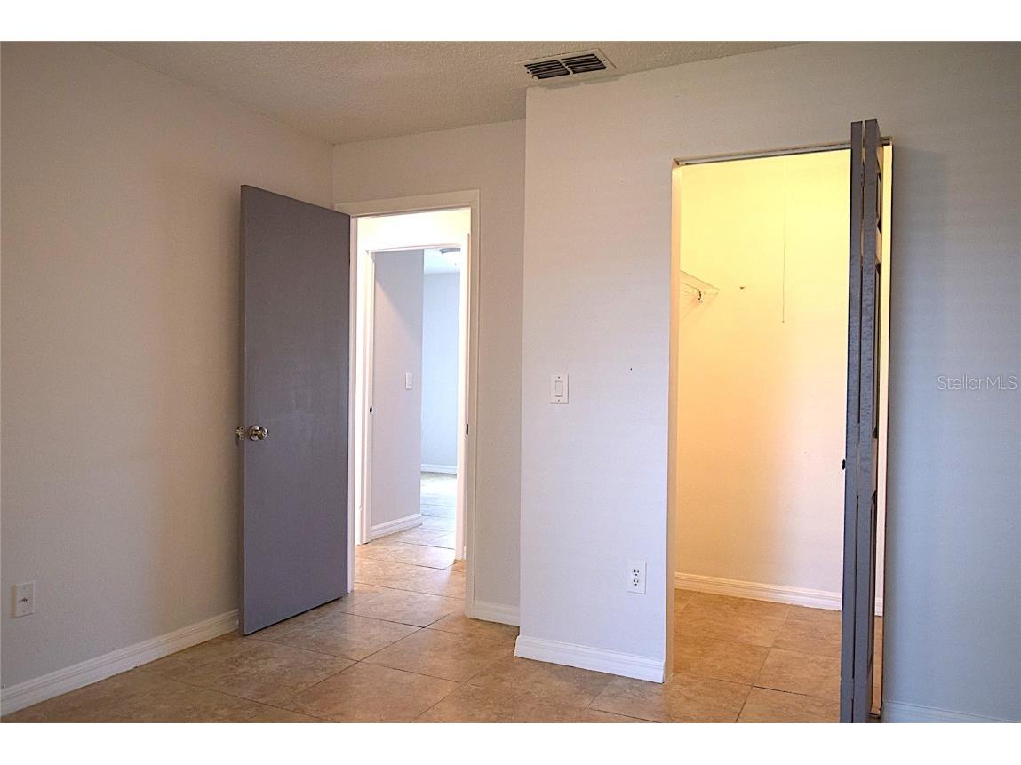 1242 Mohrlake Drive Brandon FL 33511 TB8419751 image25