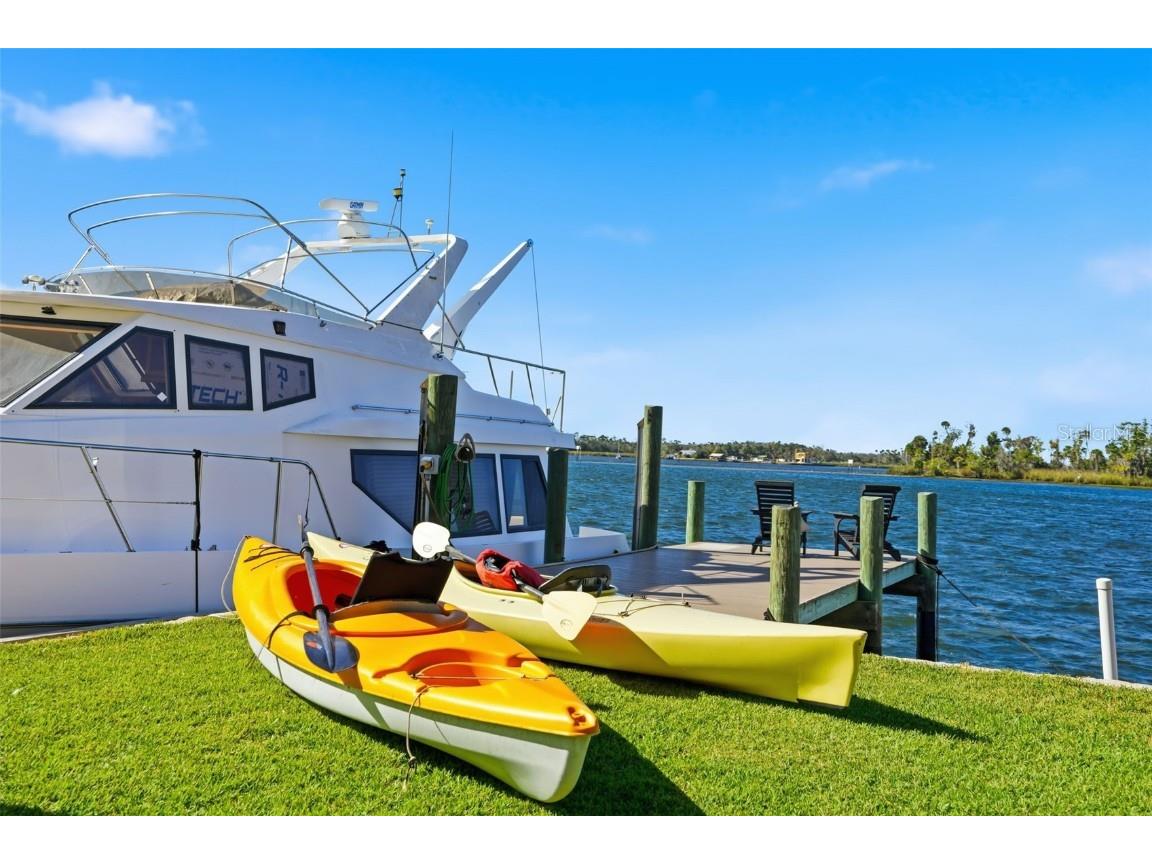 1242 N Circle Drive Crystal River FL 34429 - KING'S BAY CRYSTAL RIVER W7880855 image25