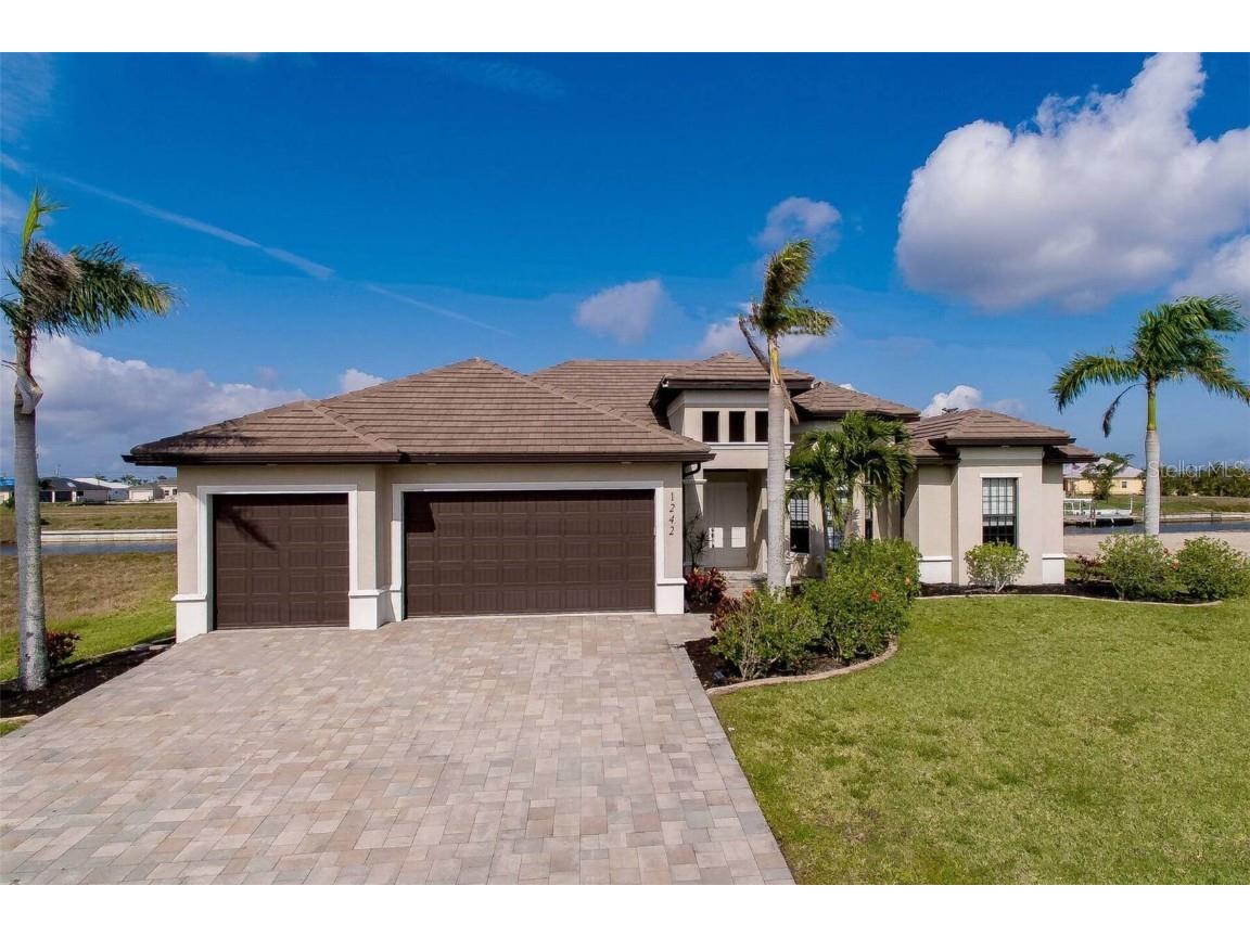 1242 NW 36th Avenue Cape Coral FL 33993 C7476076 image1
