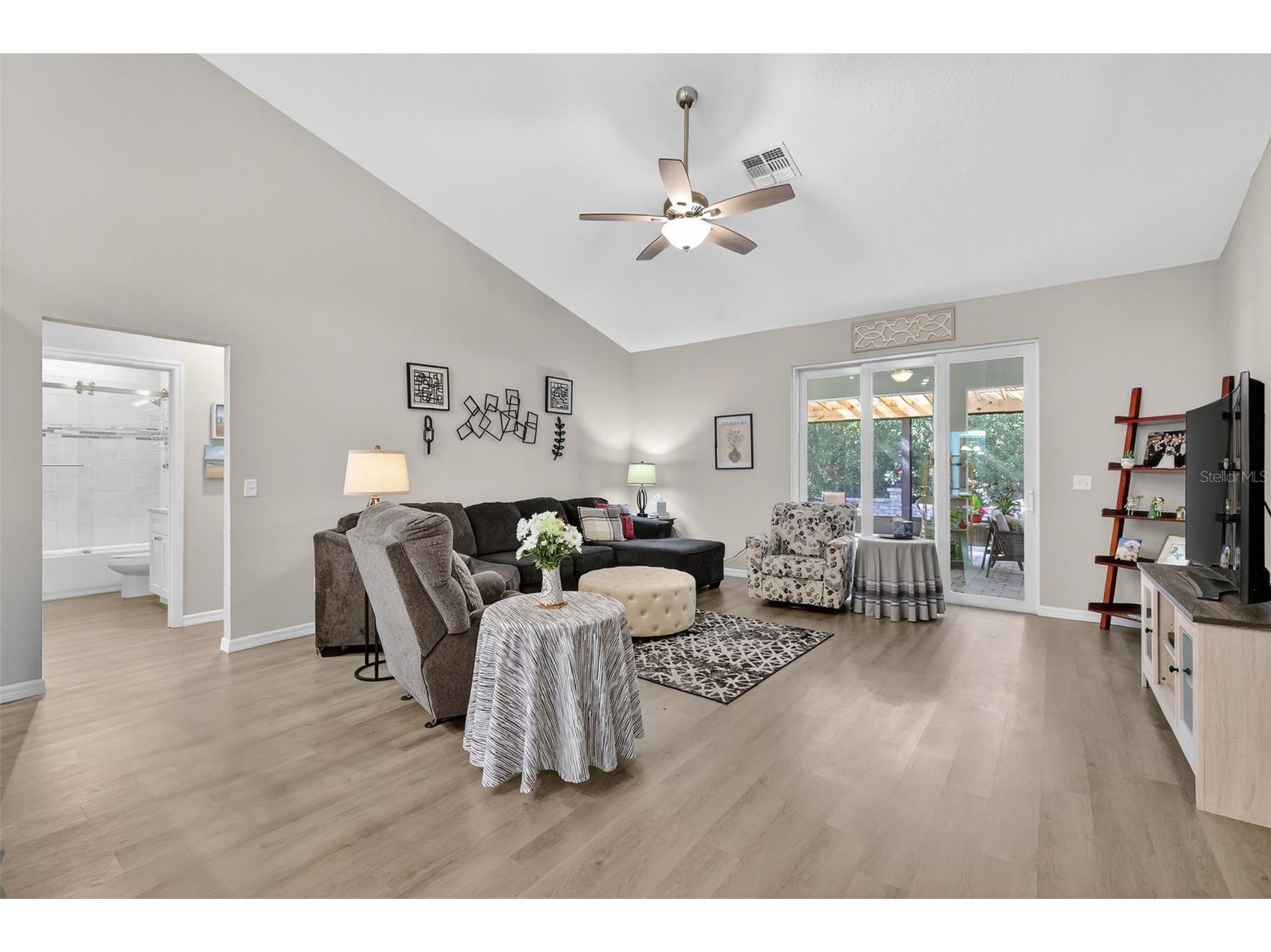 1242 Palmetto Road Eustis FL 32726 - LAKE EUSTIS G5108907 image7