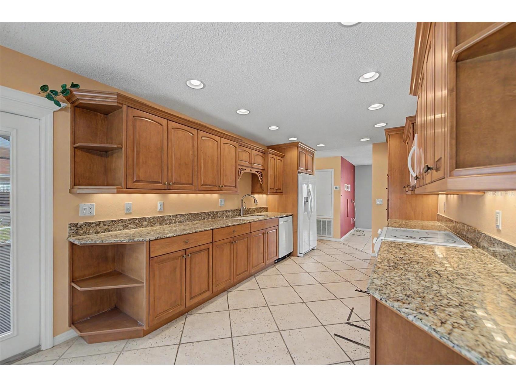 1242 W Del Webb Boulevard Sun City Center FL 33573 TB8521785 image10