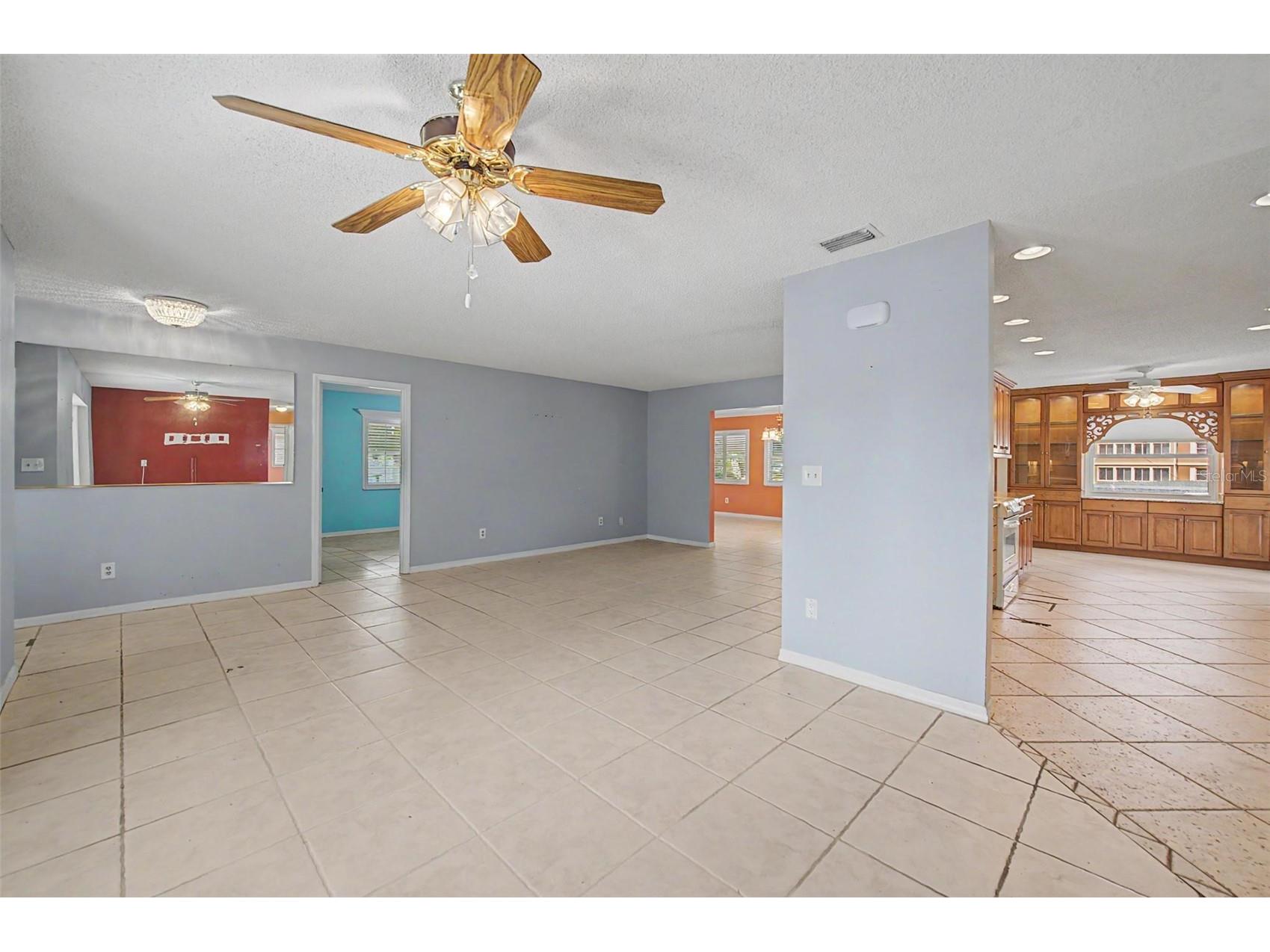 1242 W Del Webb Boulevard Sun City Center FL 33573 TB8521785 image21