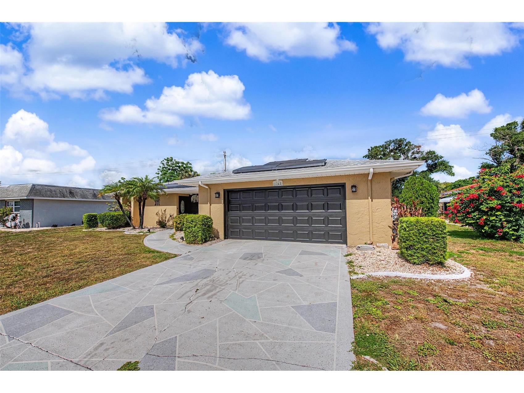 1242 W Del Webb Boulevard Sun City Center FL 33573 TB8521785 image3
