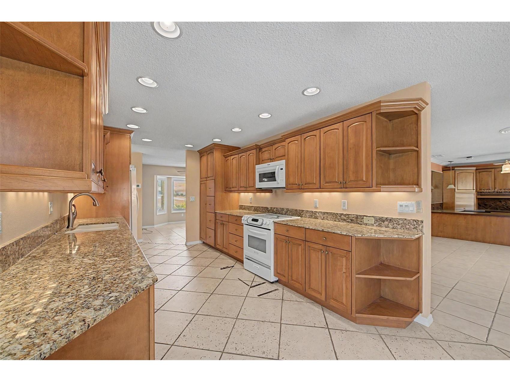 1242 W Del Webb Boulevard Sun City Center FL 33573 TB8521785 image8