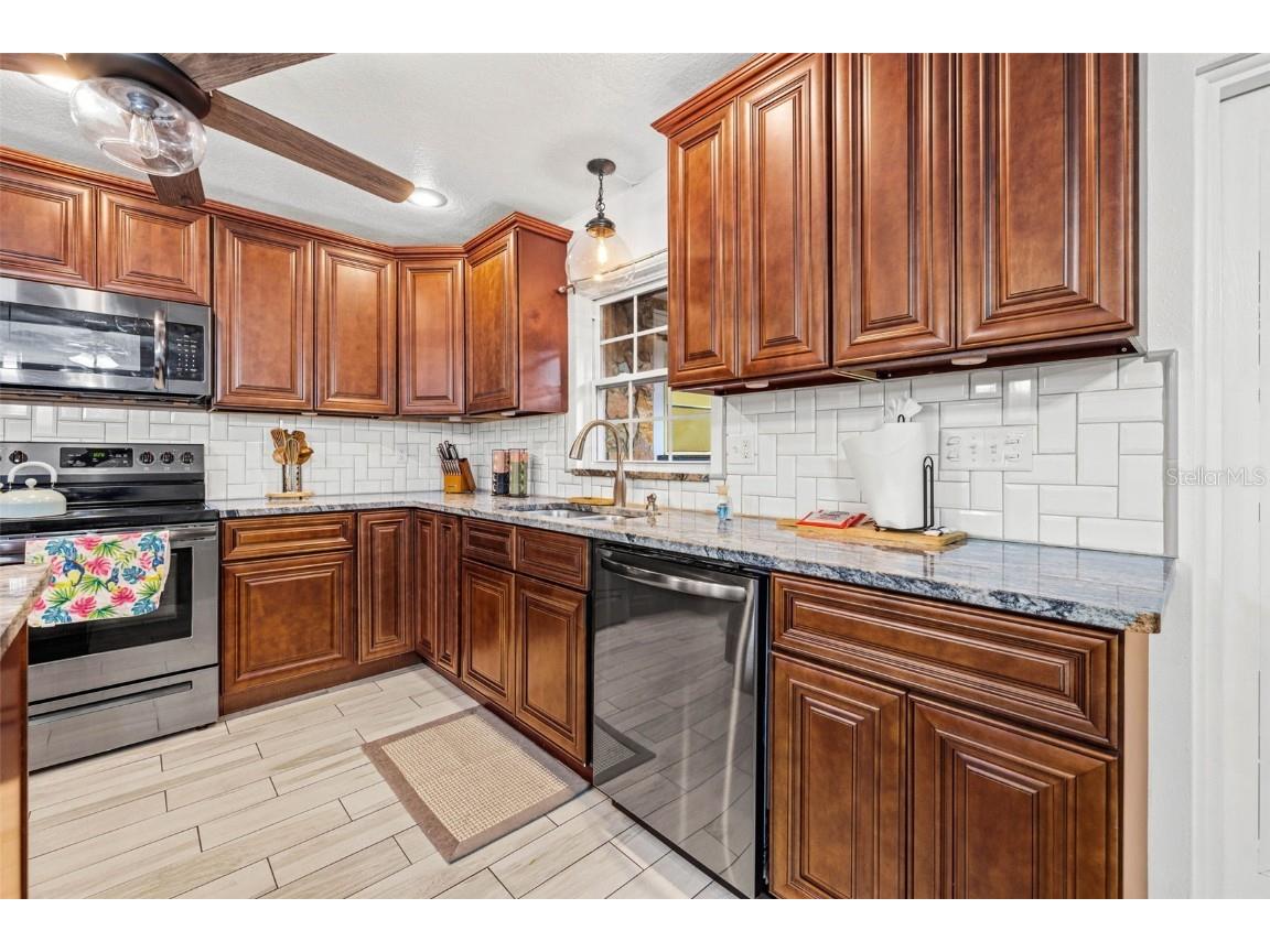 1242 Whisper Drive Largo FL 33770 TB8398062 image16