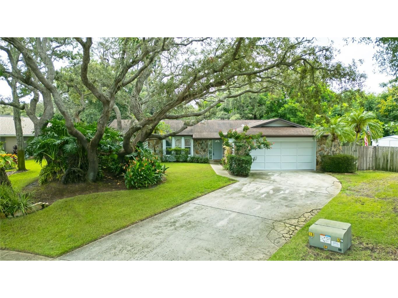 12420 104th Avenue Largo FL 33778 U8254596 image1