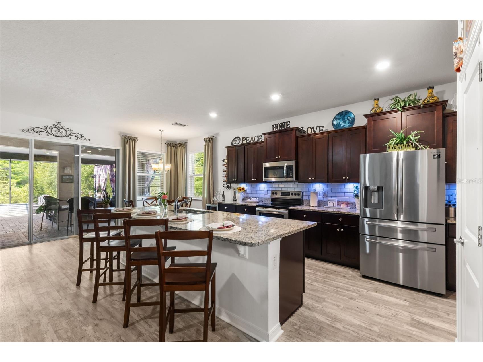 12421 Eastpointe Drive Dade City FL 33525 TB8499435 image12