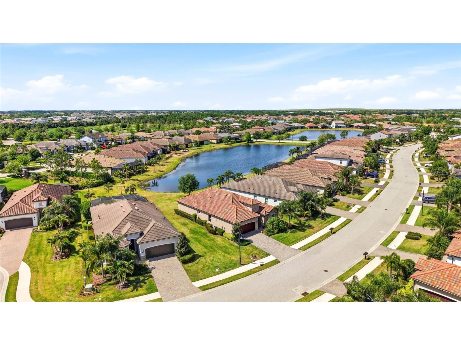 12422 Perennial Place Lakewood Ranch FL 34211 A4688672 image36