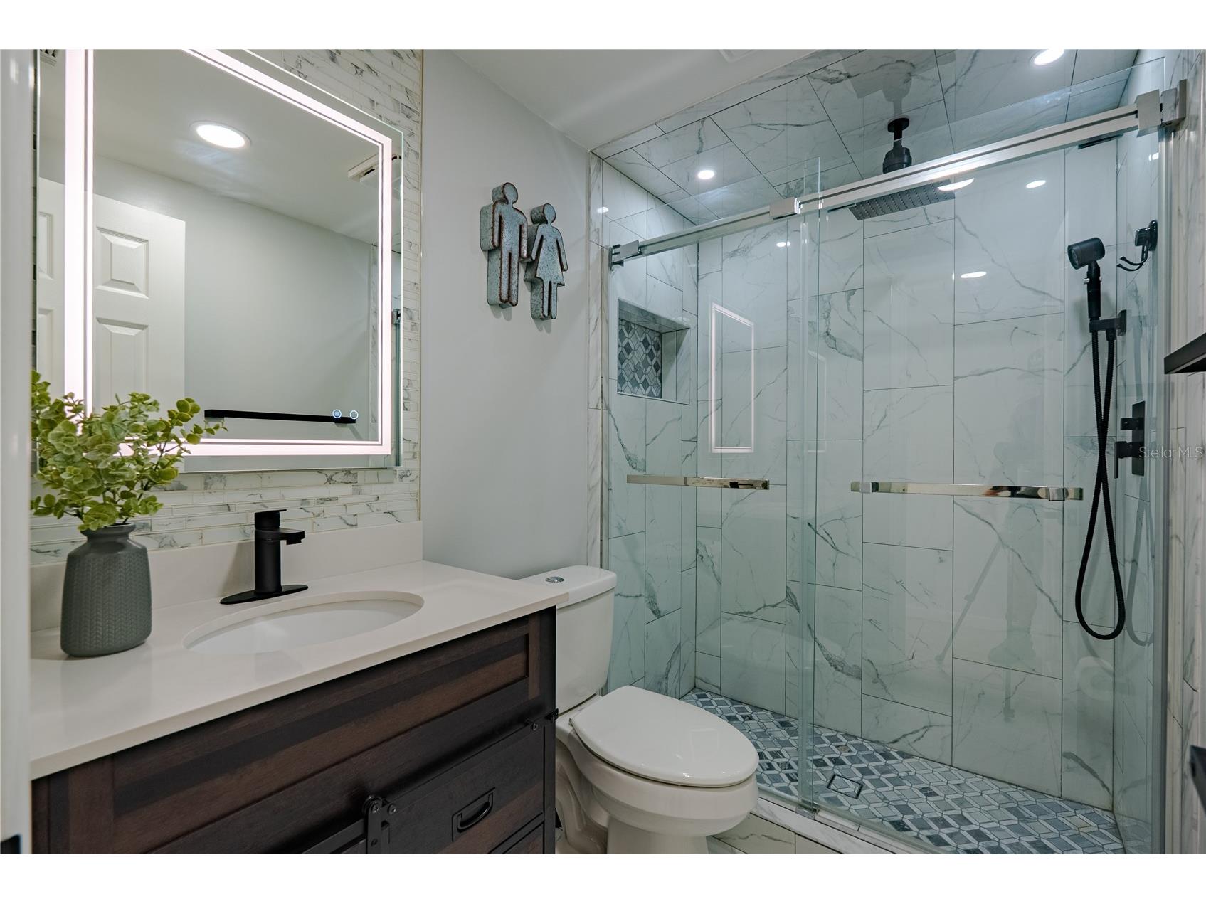 12423 Mondragon Drive Tampa FL 33625 TB8496799 image11