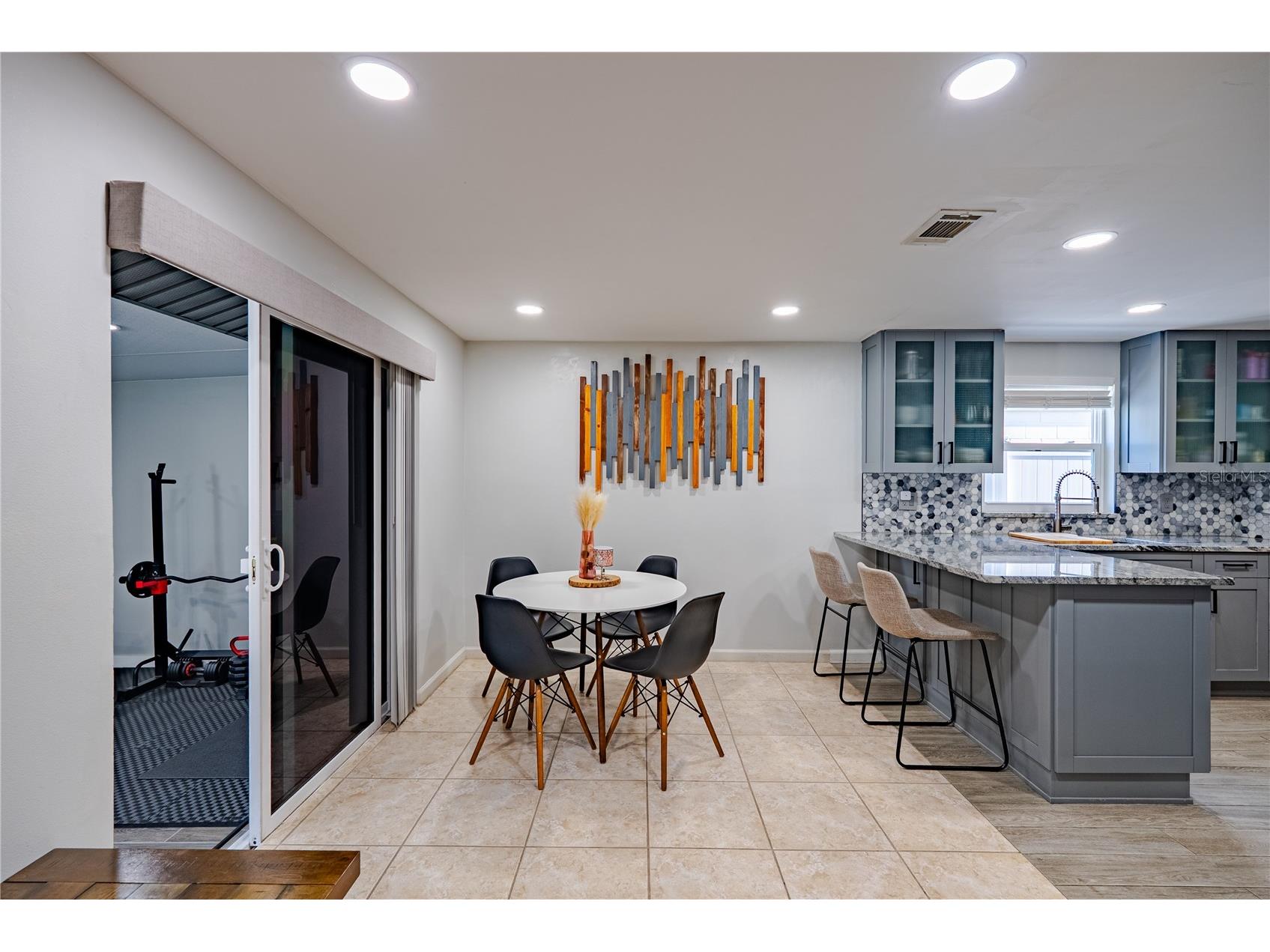 12423 Mondragon Drive Tampa FL 33625 TB8496799 image19
