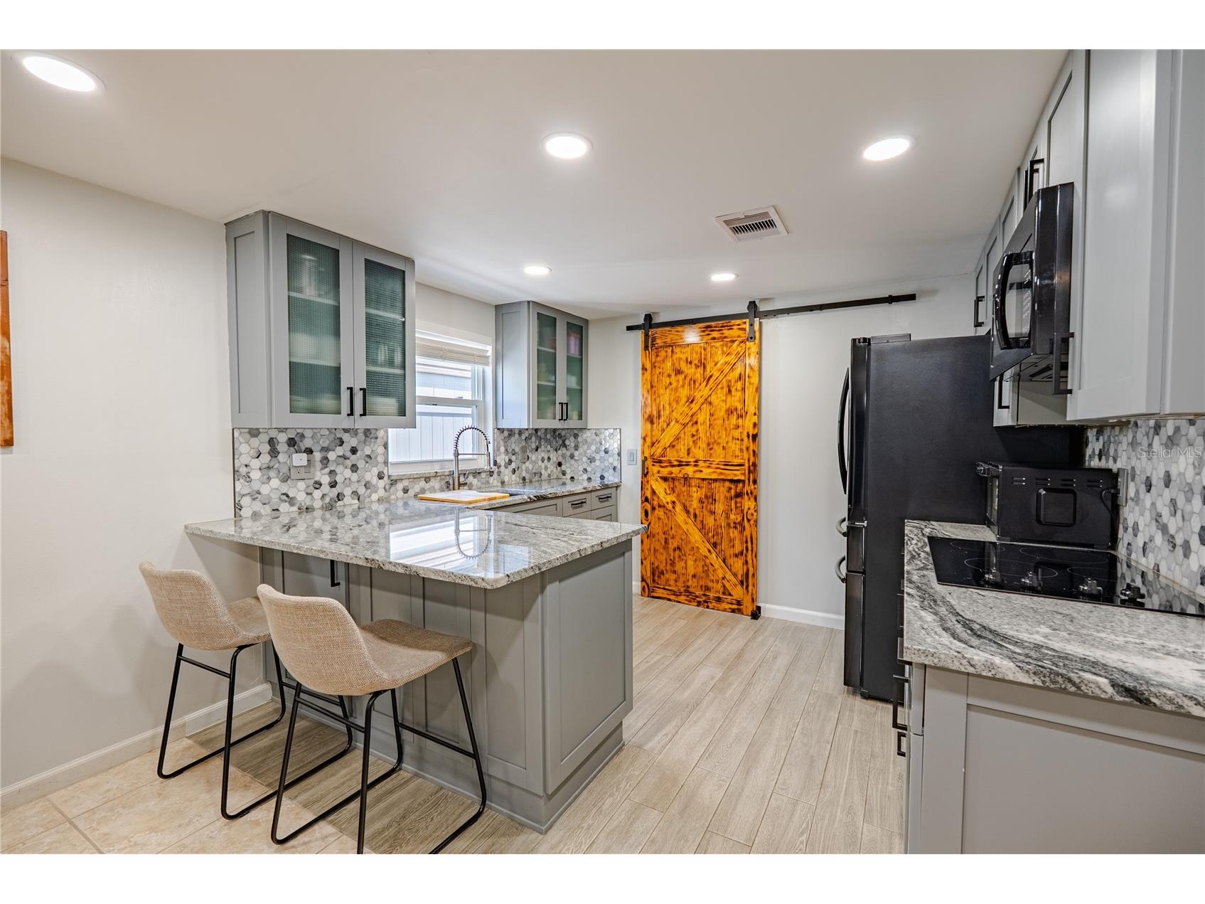 12423 Mondragon Drive Tampa FL 33625 TB8496799 image20
