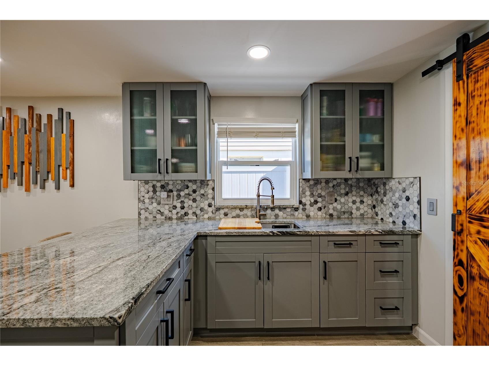 12423 Mondragon Drive Tampa FL 33625 TB8496799 image21