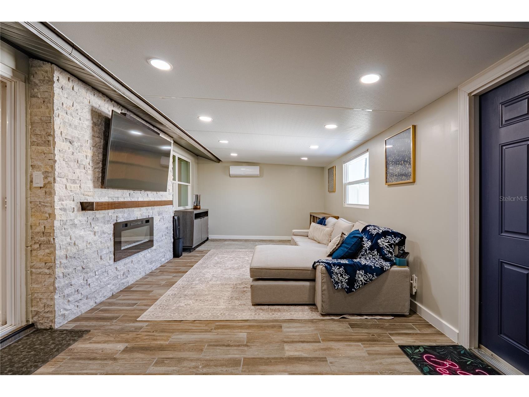 12423 Mondragon Drive Tampa FL 33625 TB8496799 image26