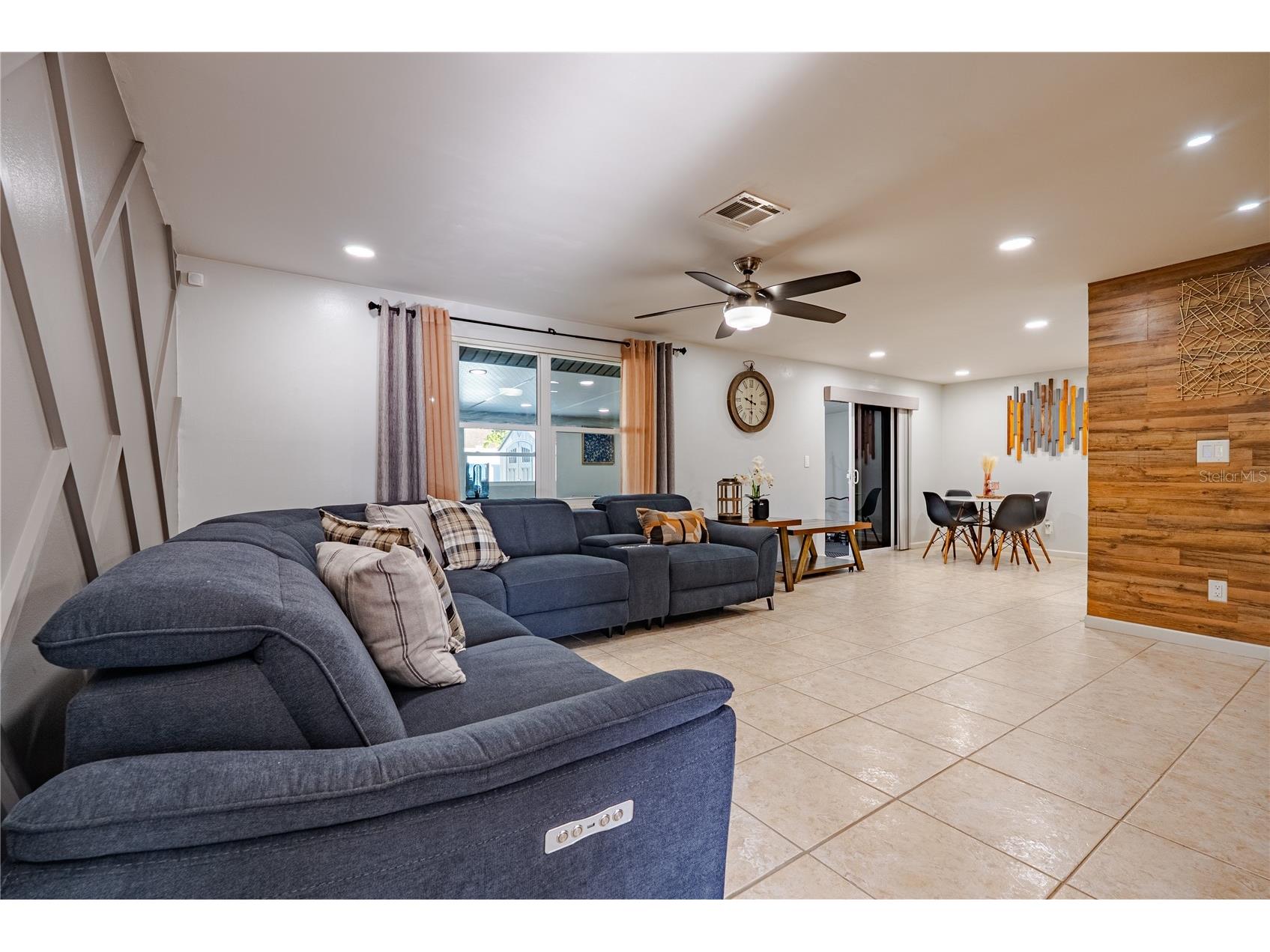 12423 Mondragon Drive Tampa FL 33625 TB8496799 image5