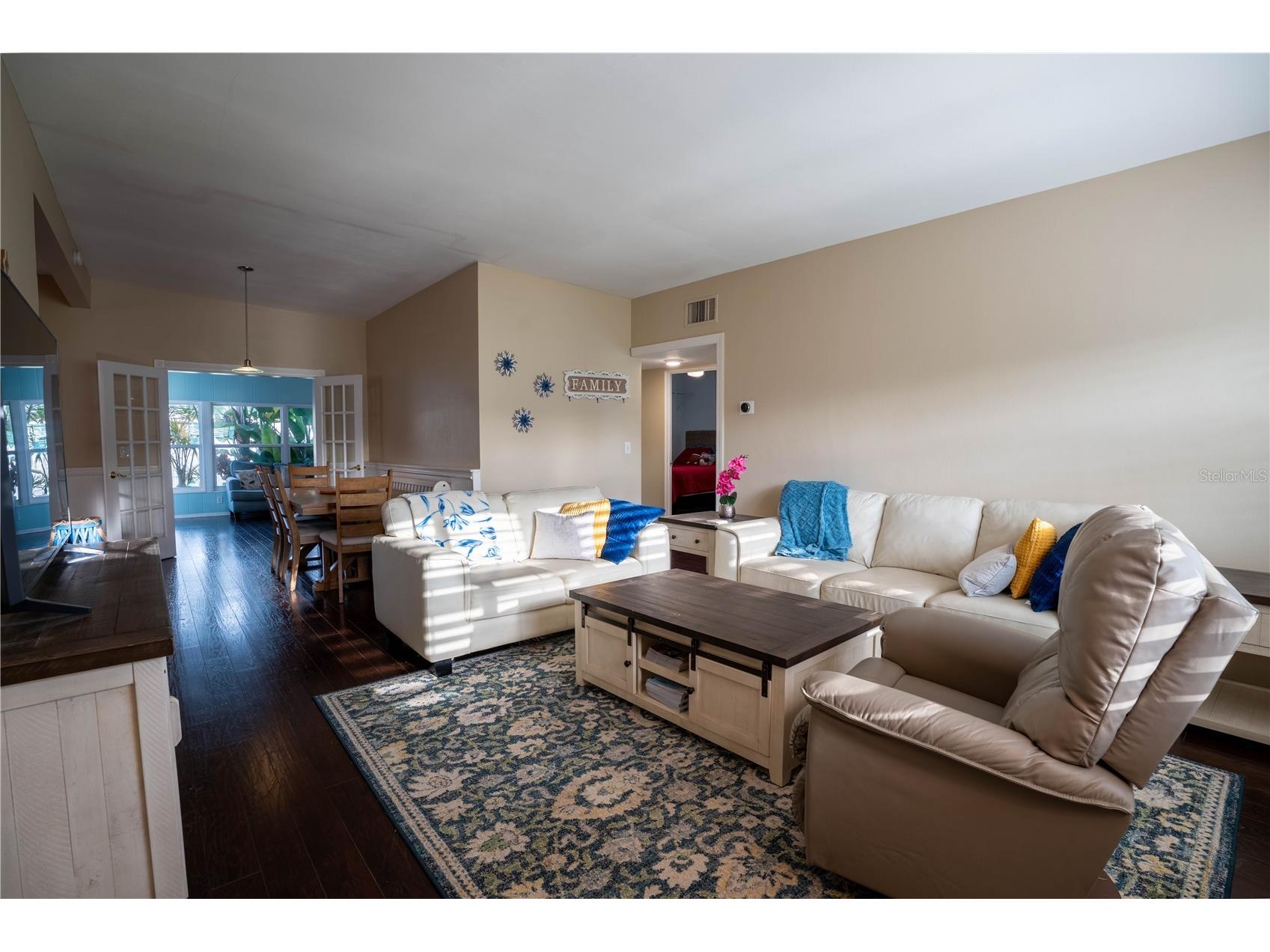 12425 136th Lane Largo FL 33774 TB8491908 image2