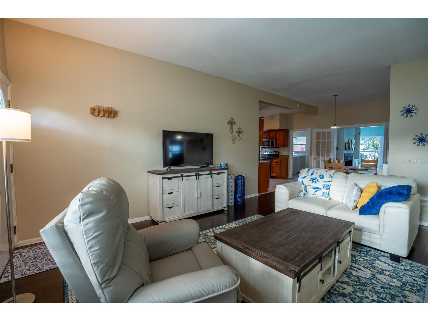 12425 136th Lane Largo FL 33774 TB8491908 image3