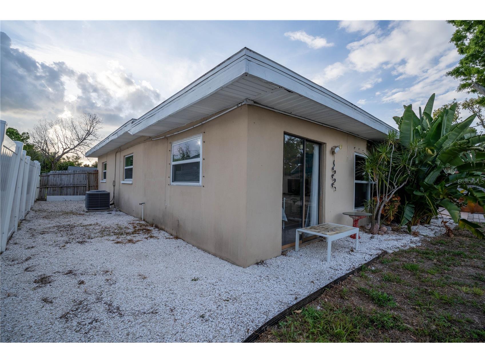 12425 136th Lane Largo FL 33774 TB8491908 image42