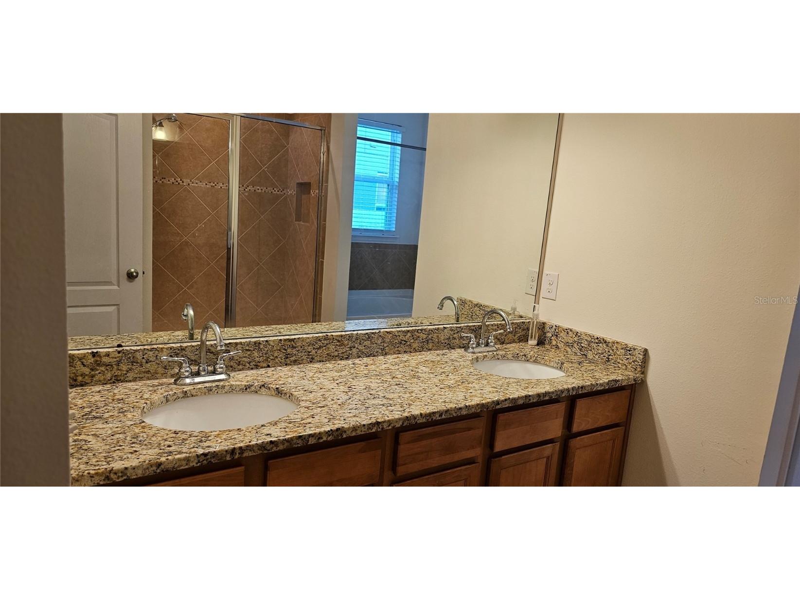 12425 Fairlawn Drive Riverview FL 33579 TB8446531 image12