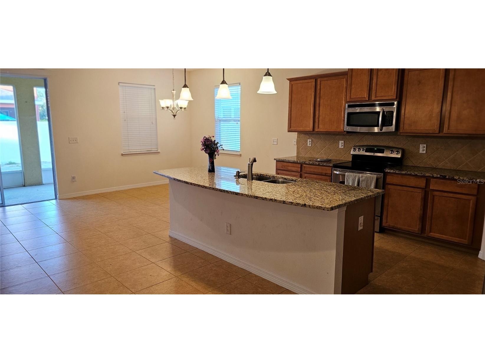 12425 Fairlawn Drive Riverview FL 33579 TB8446531 image4