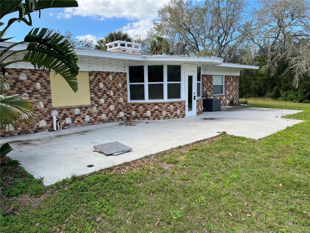12426 S Us Highway 41 Gibsonton FL 33534 T3437298 image1