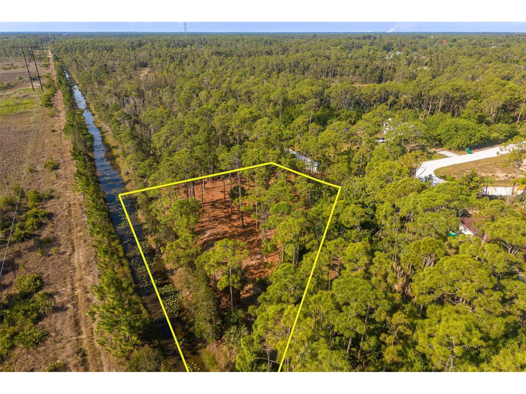 12428 Caravan Drive Punta Gorda FL 33955 A4693186 image1
