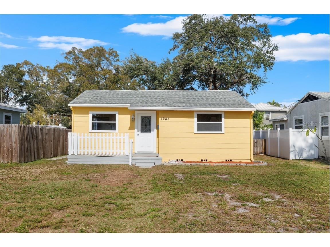 1243 56th Avenue N Saint Petersburg FL 33703 A4597972 image1