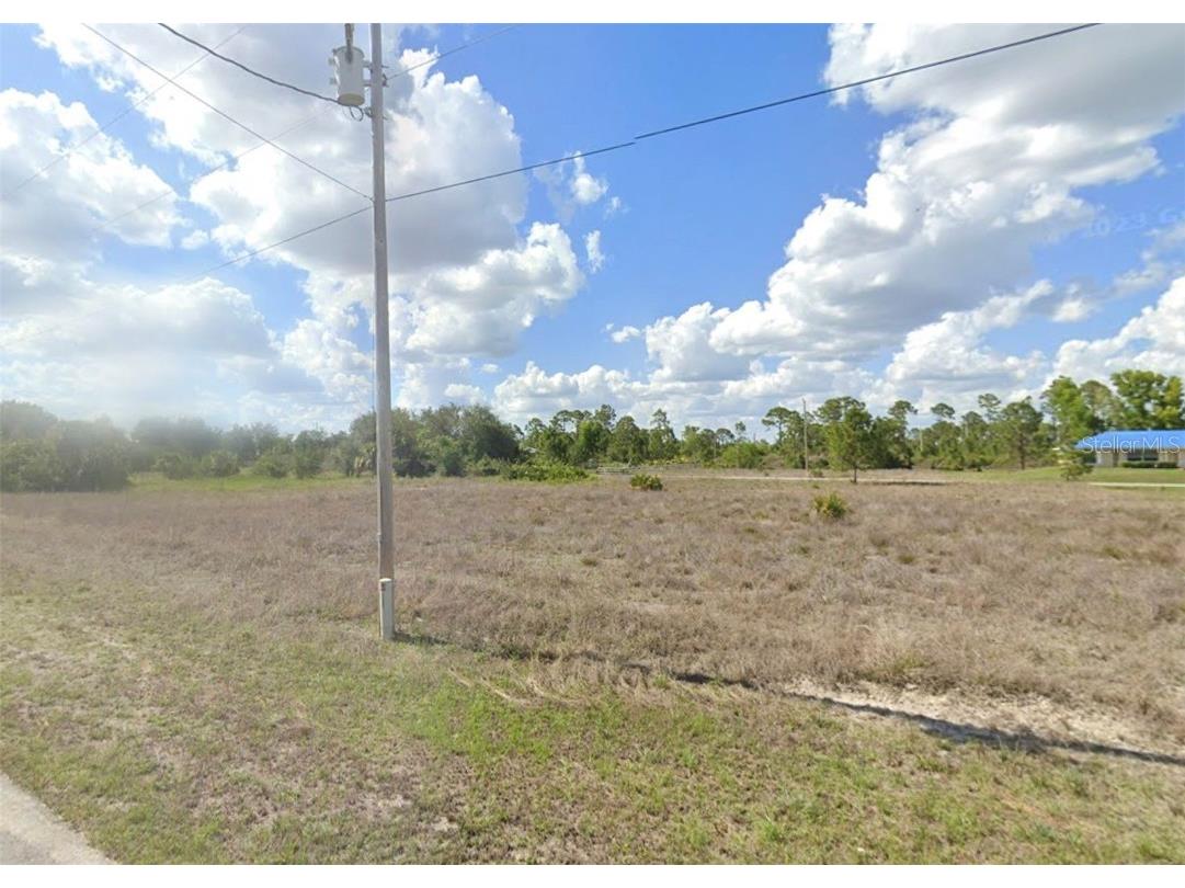 1243 Delores Street E Lehigh Acres FL 33974 O6312135 image1