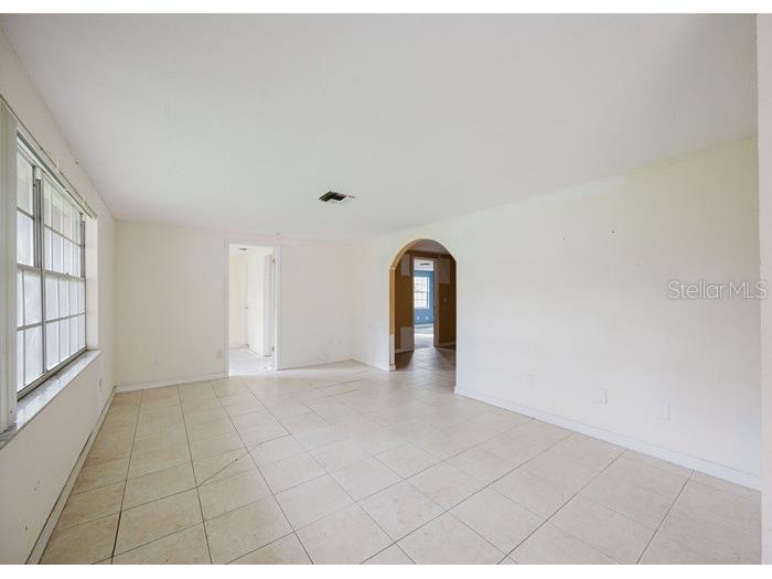 1243 Royal Oak Drive Dunedin FL 34698 TB8432315 image5
