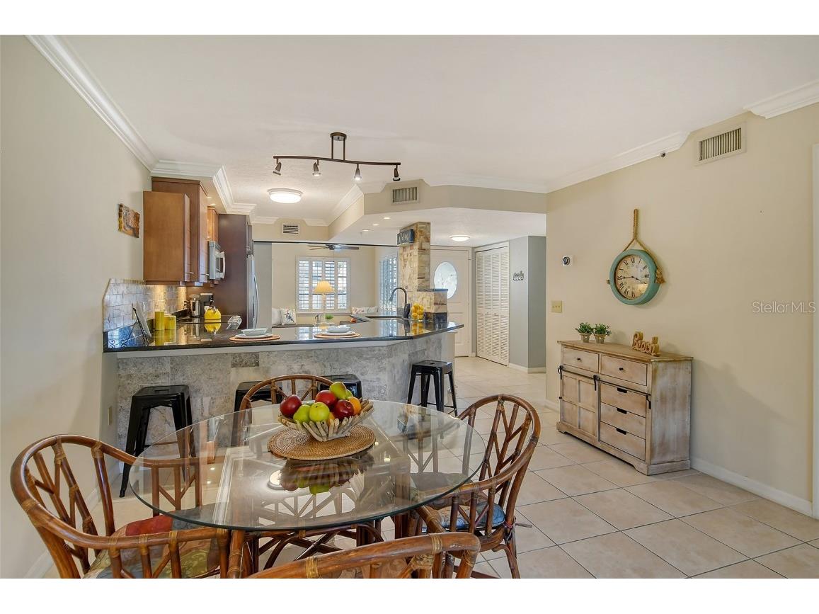 1243 Siesta Bayside Drive #D Sarasota FL 34242 A4671901 image17