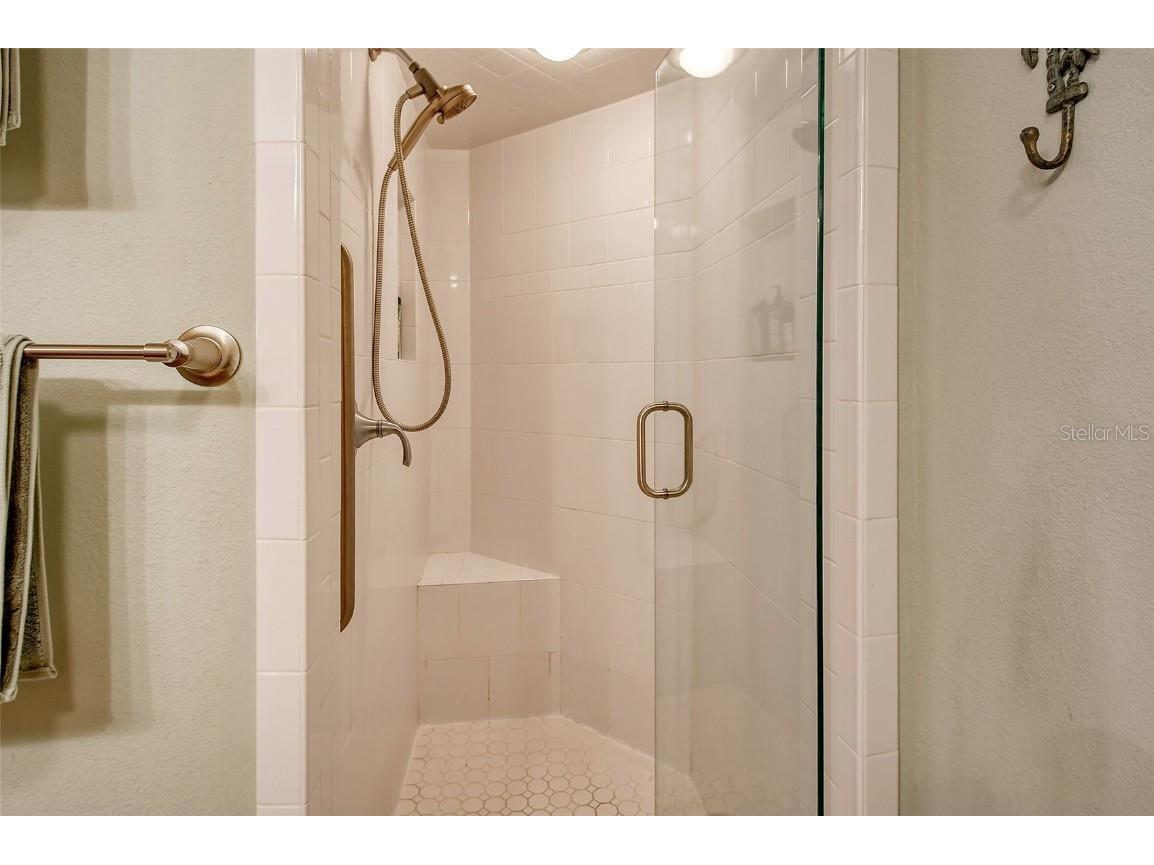 1243 Siesta Bayside Drive #D Sarasota FL 34242 A4671901 image31