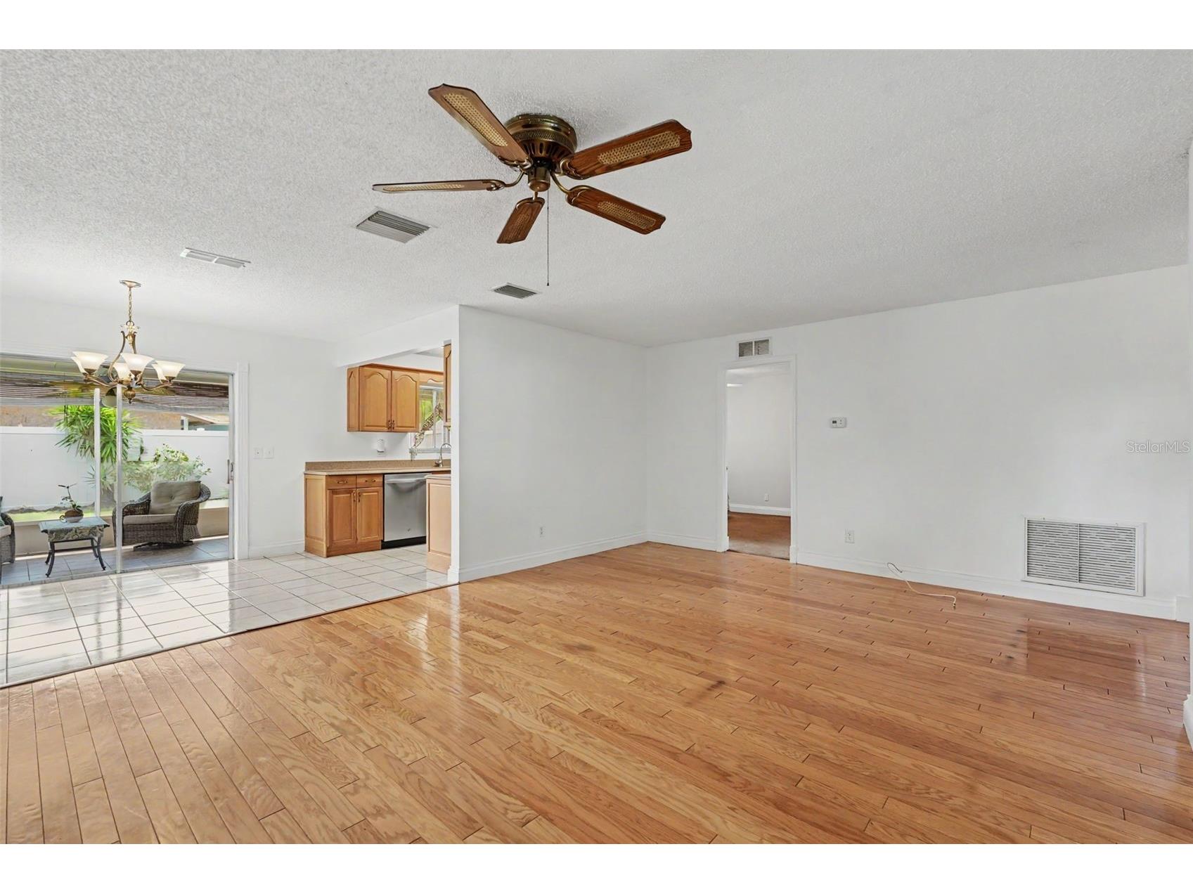 12431 Del Verde Drive Largo FL 33773 TB8489354 image12