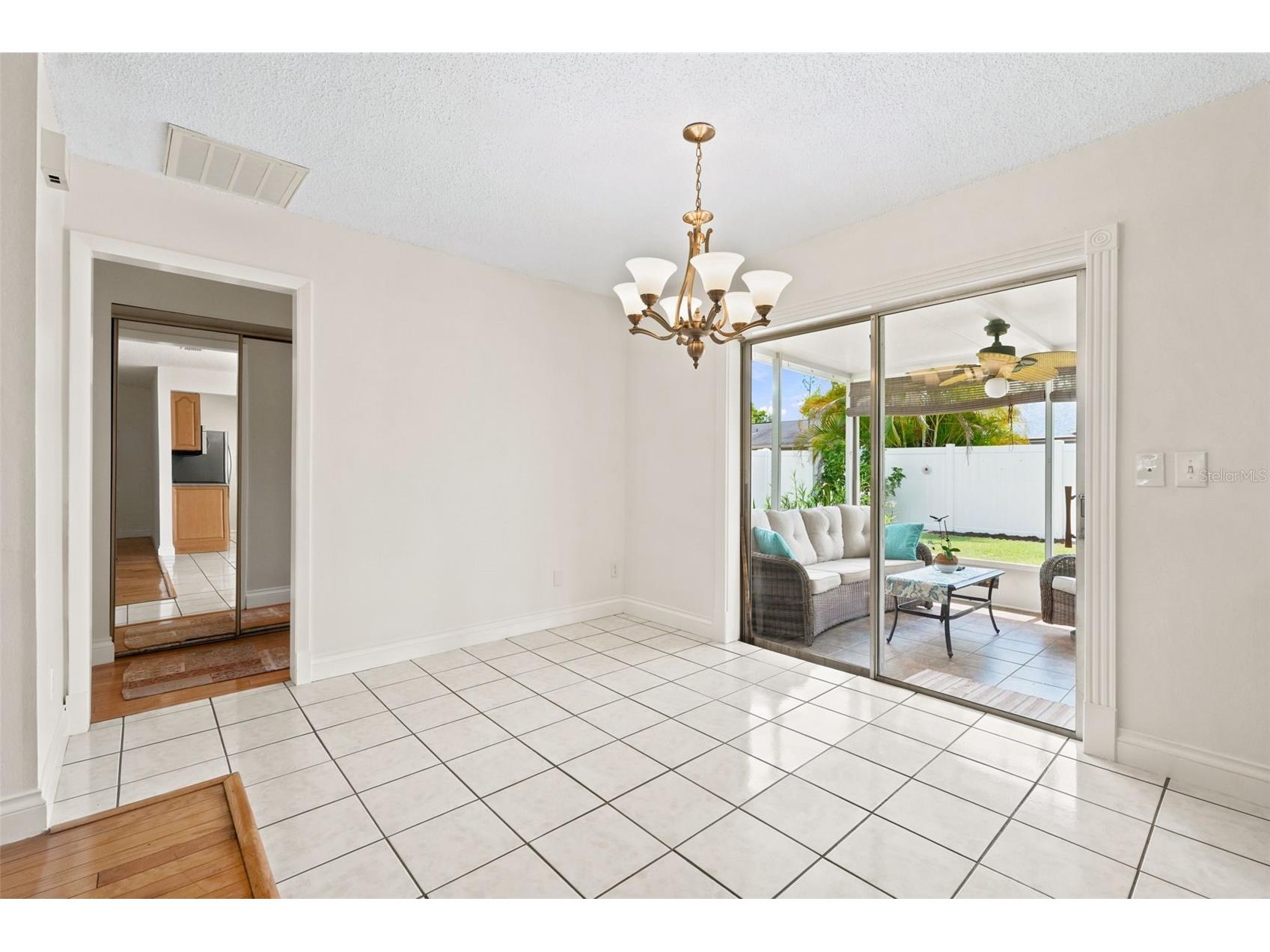 12431 Del Verde Drive Largo FL 33773 TB8489354 image14