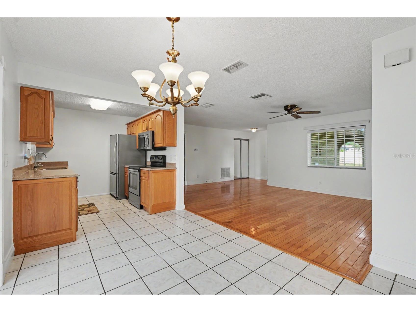 12431 Del Verde Drive Largo FL 33773 TB8489354 image16