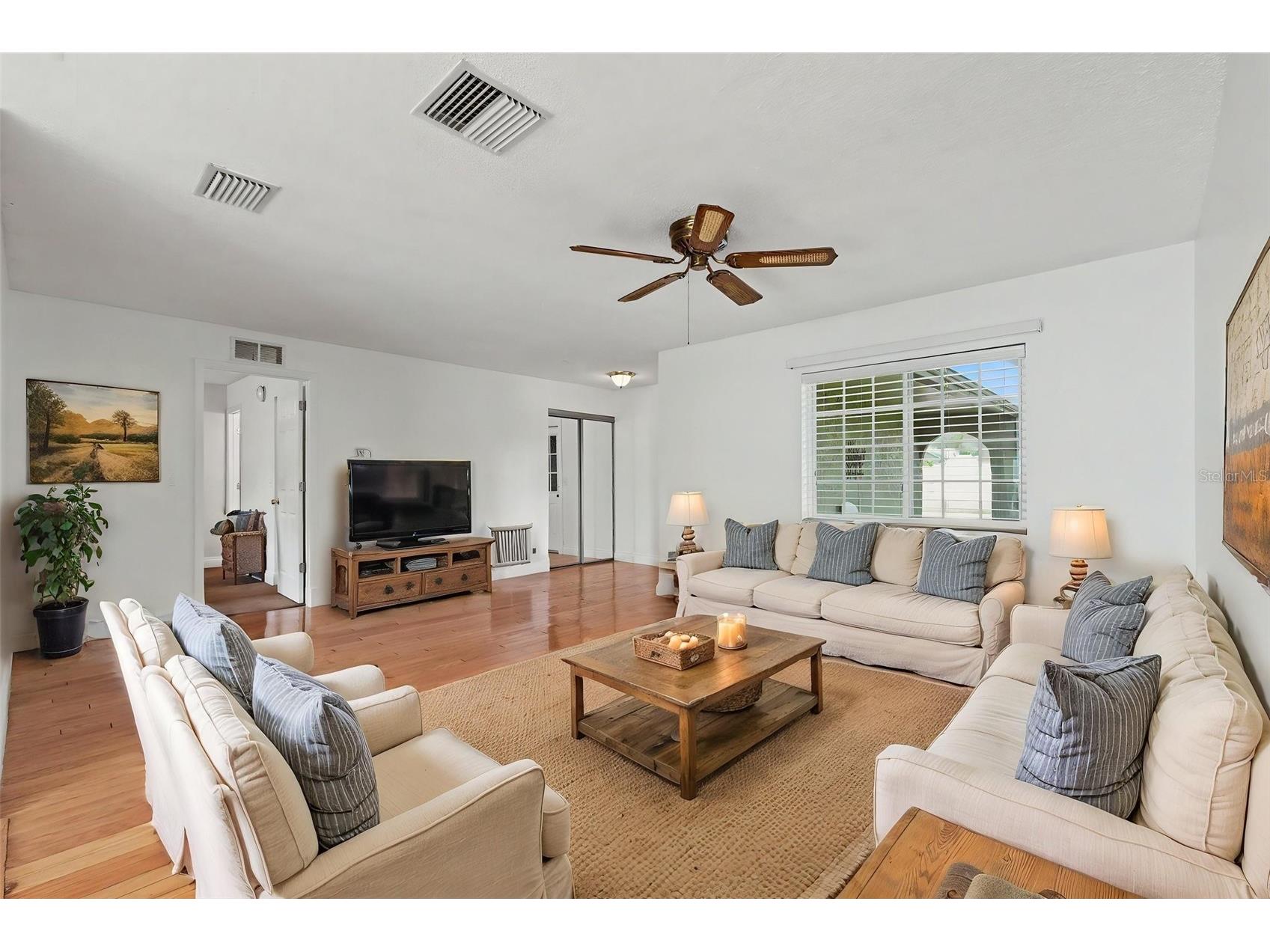 12431 Del Verde Drive Largo FL 33773 TB8489354 image8
