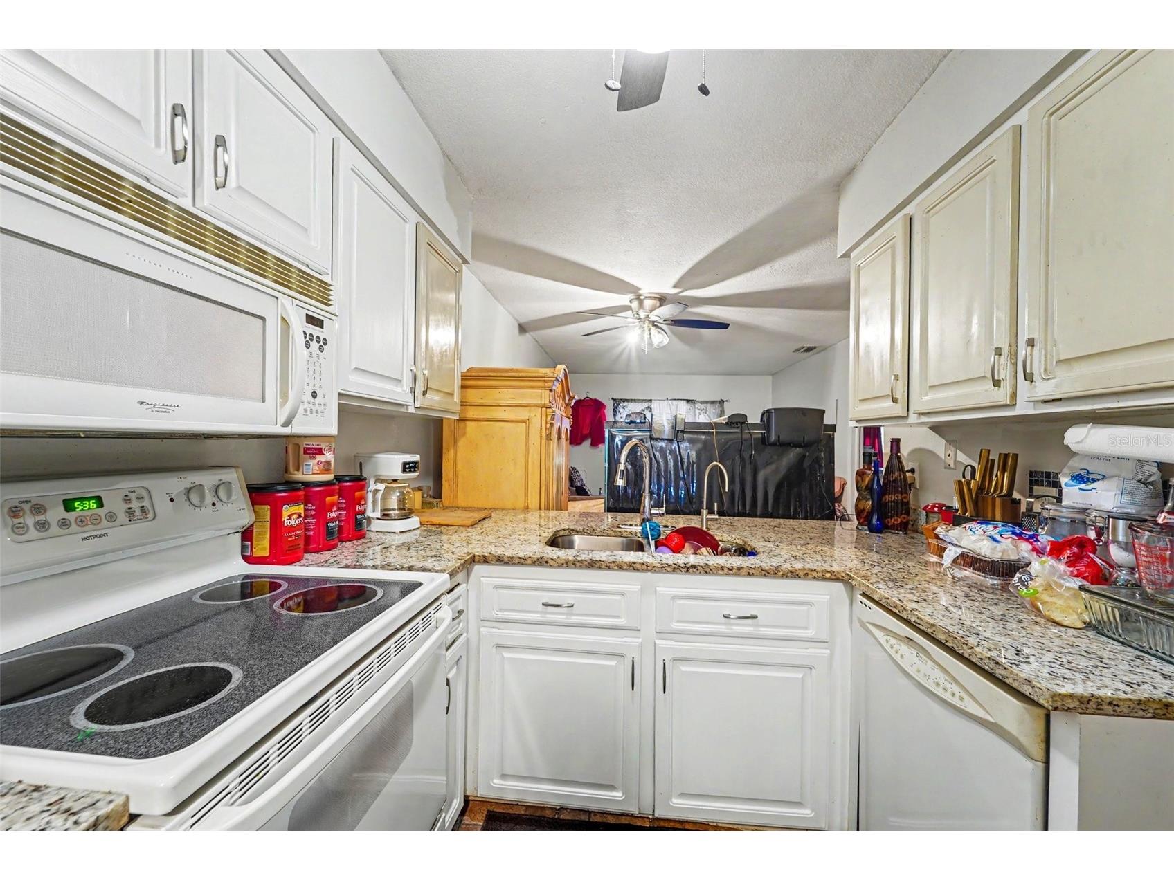 12435 Knollbrook Lane Hudson FL 34669 A4698311 image5