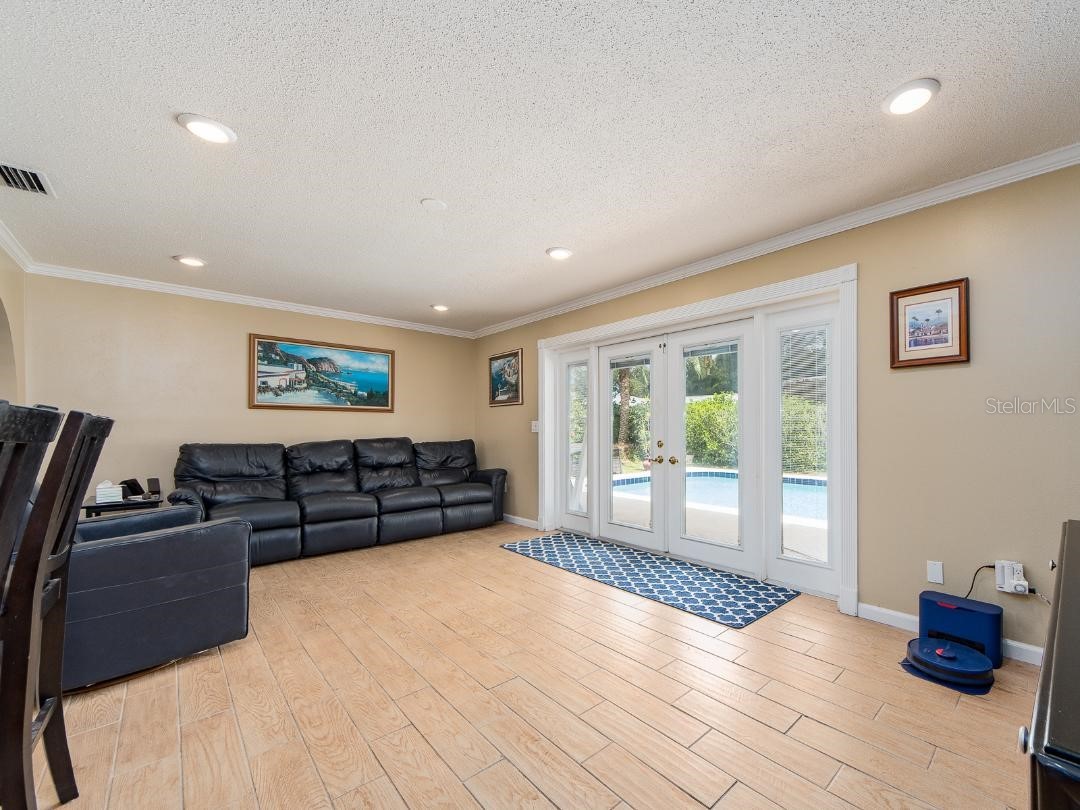 12435 Monarch Circle Seminole FL 33772 TB8506487 image22