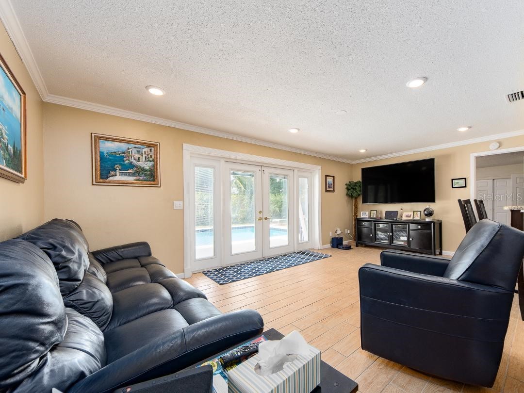 12435 Monarch Circle Seminole FL 33772 TB8506487 image24