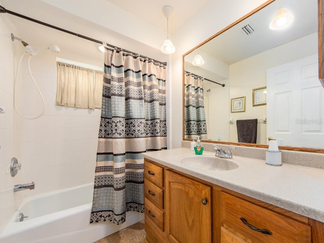 12435 Monarch Circle Seminole FL 33772 TB8506487 image32