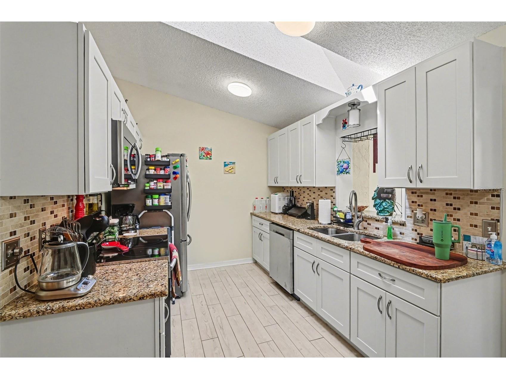12435 Orangewood Circle Tavares FL 32778 O6386771 image12