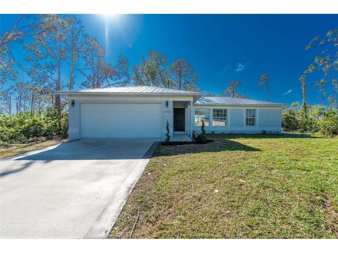12435 Perrine Avenue Port Charlotte FL 33981 D6128252 image1