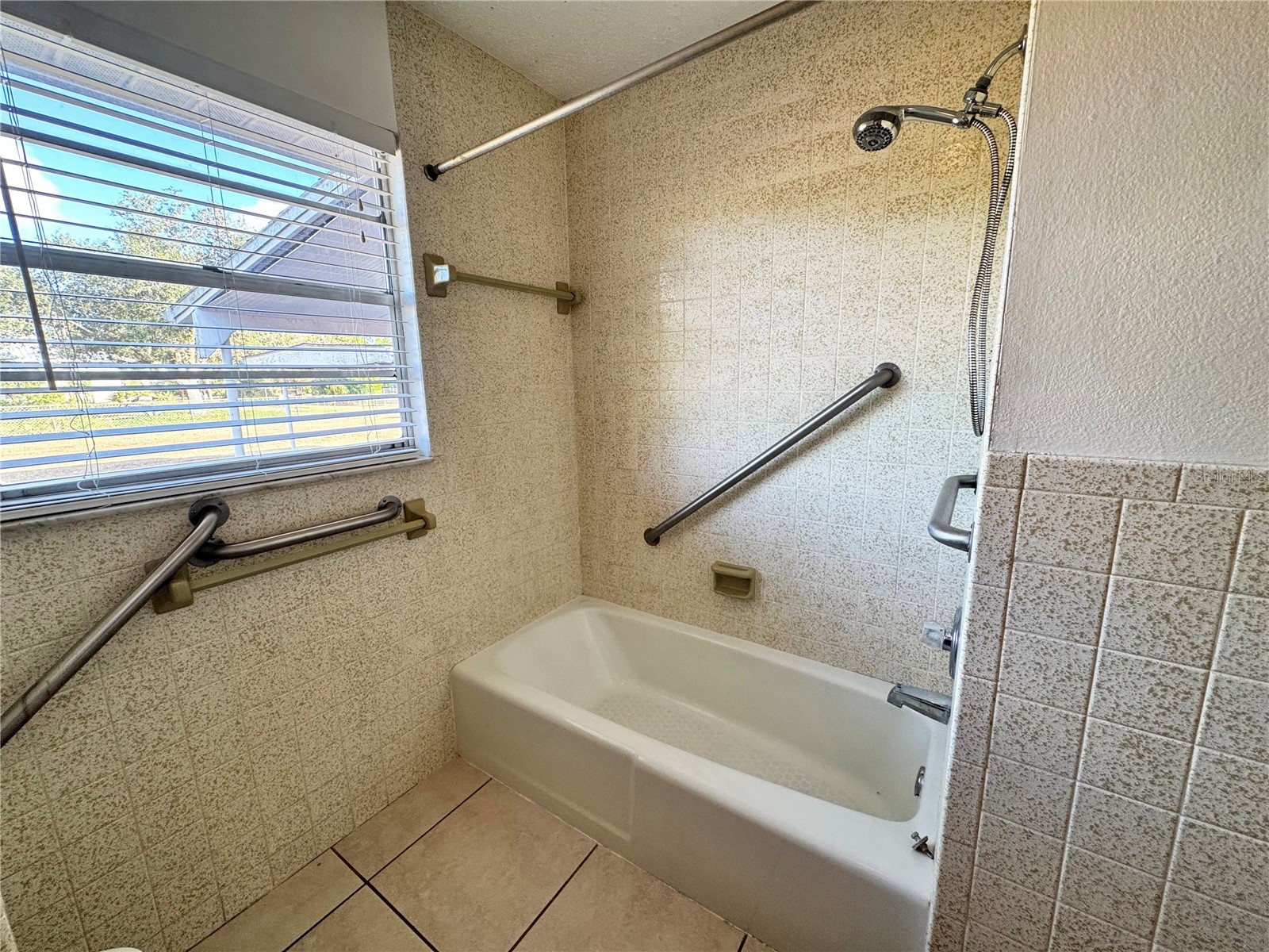 12438 Poem Avenue Punta Gorda FL 33955 A4679808 image10