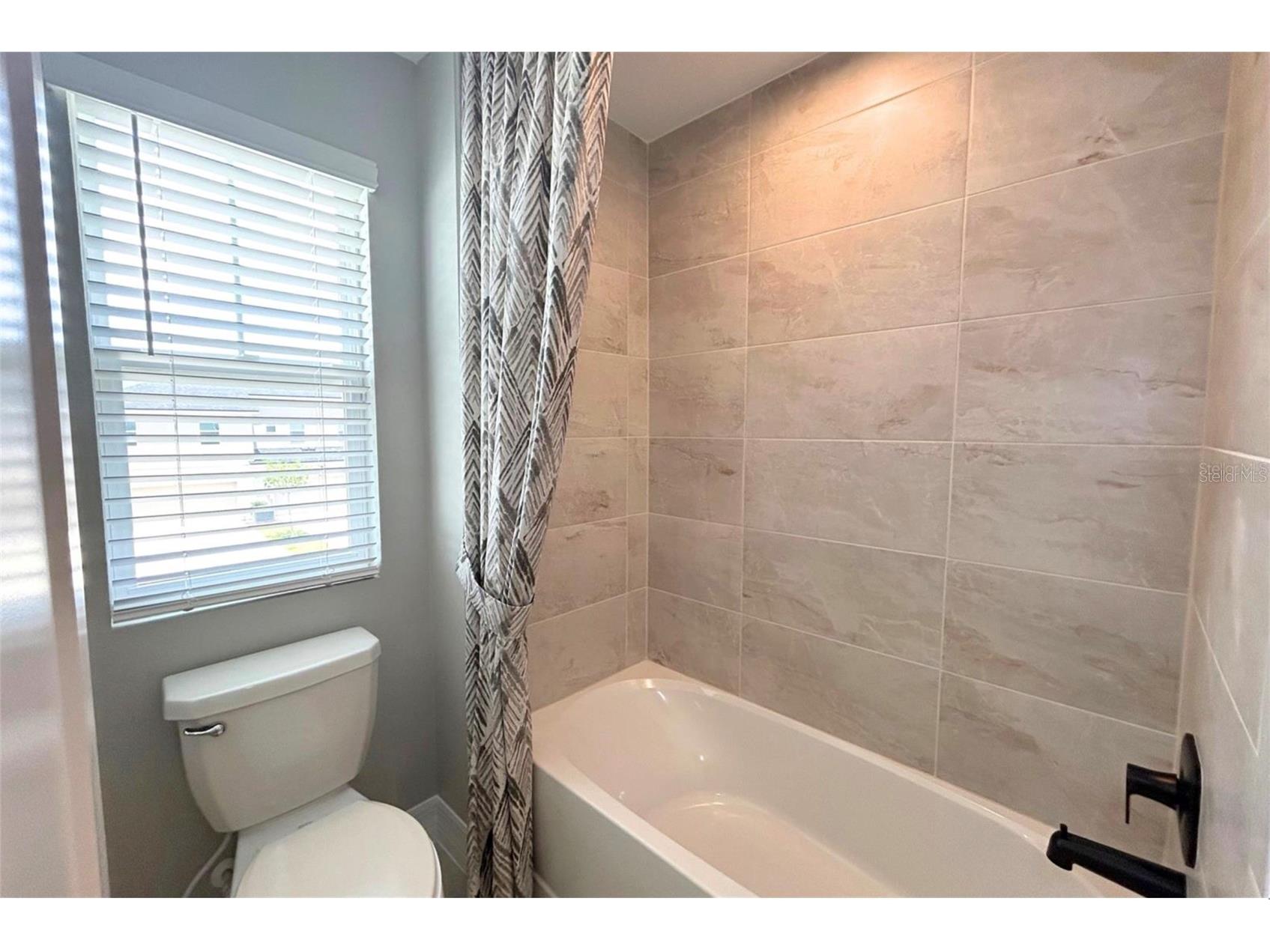 12439 Shipwatch Street Orlando FL 32832 O6427224 image16