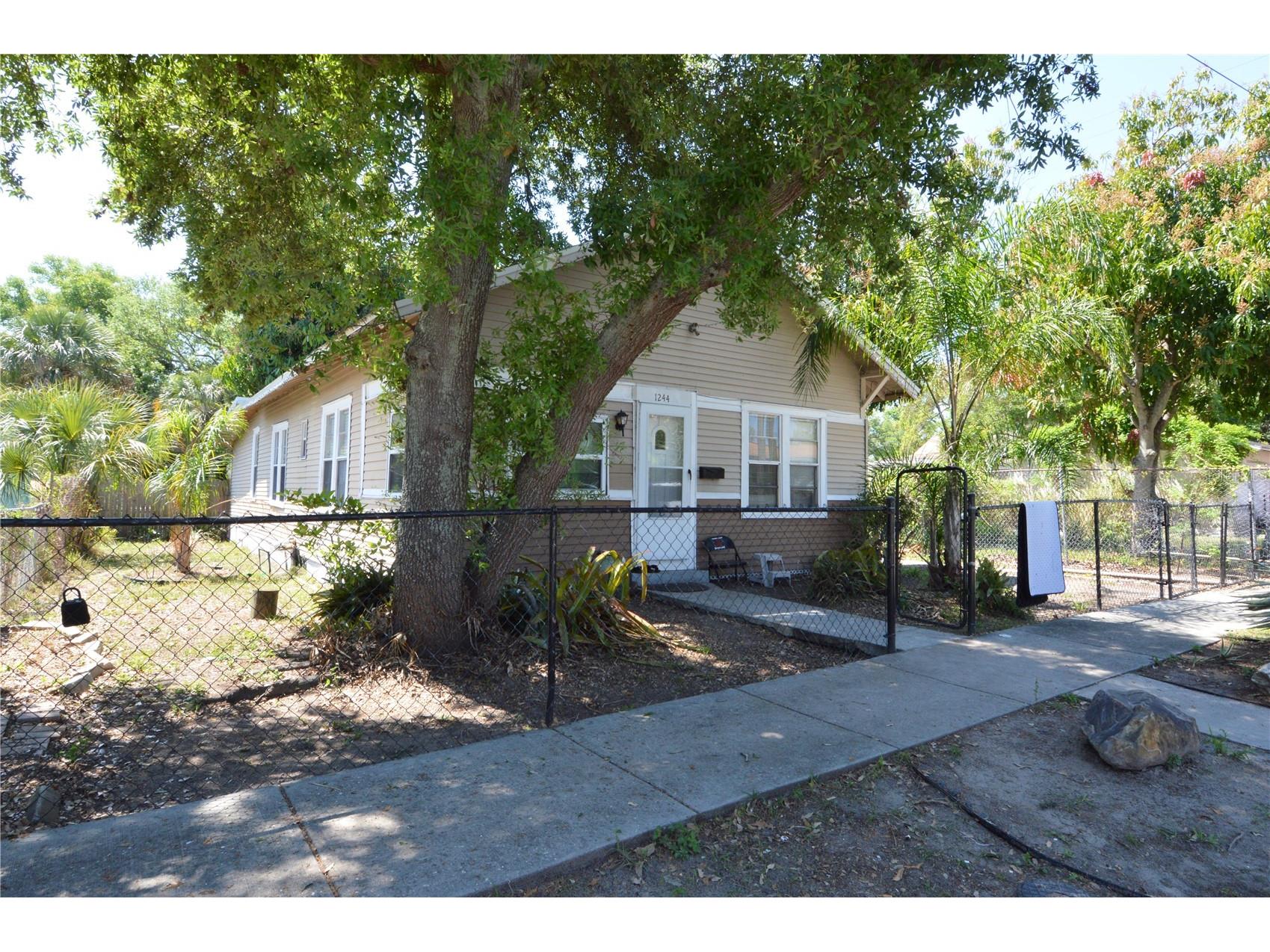 1244 20th Avenue S Saint Petersburg FL 33705 TB8493724 image2